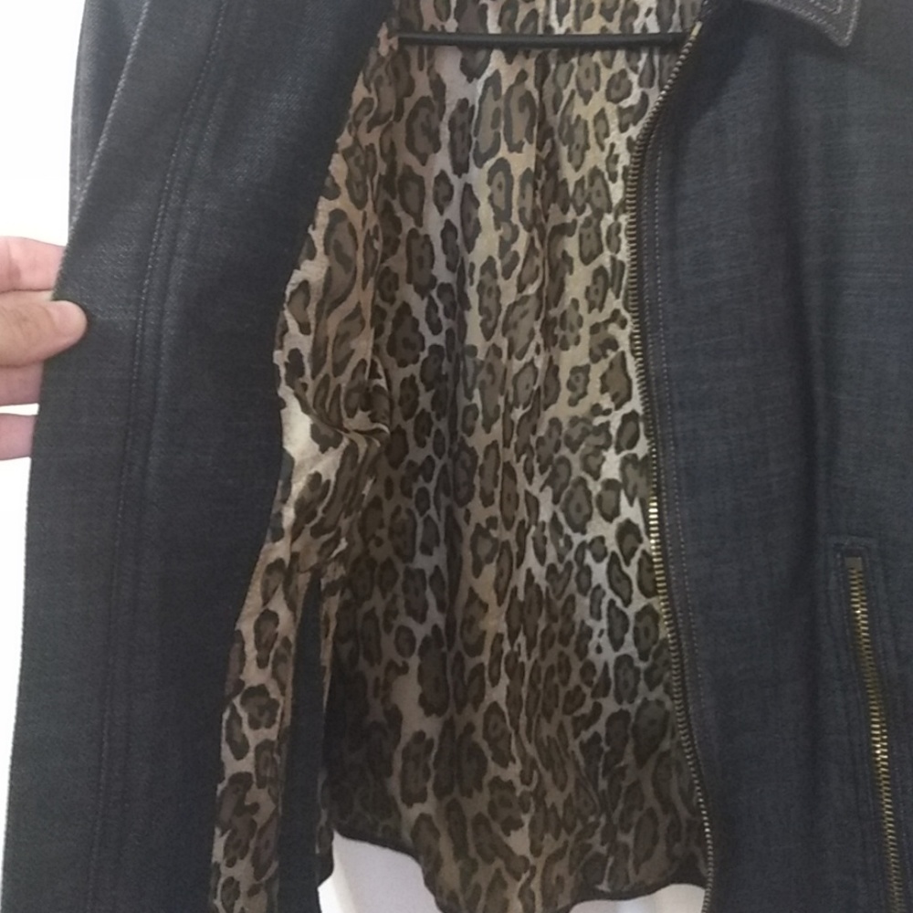 Jean jacket - Picture 2 of 3